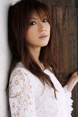 猫咪喜欢睡在主人身上的原因