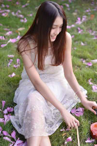 粗大挺进亲女H小蕾的嫩苞第几集