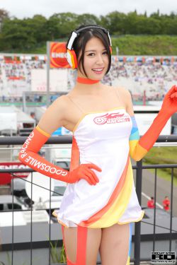 美女嘻哈